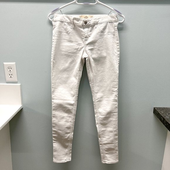Hollister Super Skinny White Jeans - Sz 26 - Picture 1 of 3